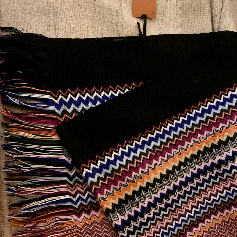 Missoni Knit fringed scarf